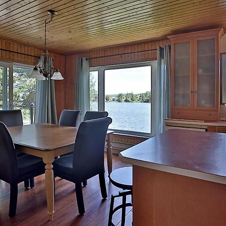 مبيت وإفطار Saint-Hermenegilde Ranch St-Hubert المظهر الخارجي الصورة