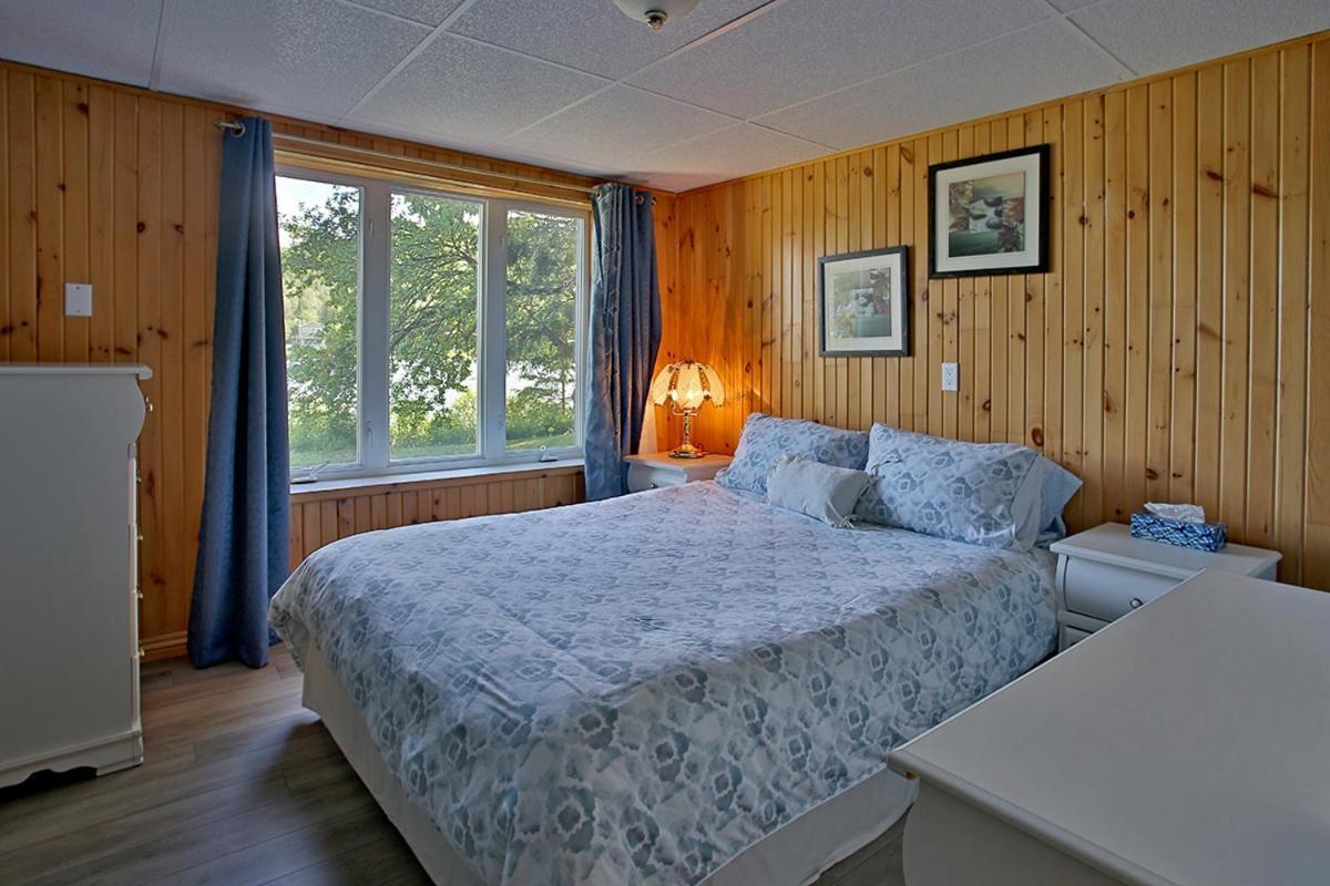 مبيت وإفطار Saint-Hermenegilde Ranch St-Hubert المظهر الخارجي الصورة