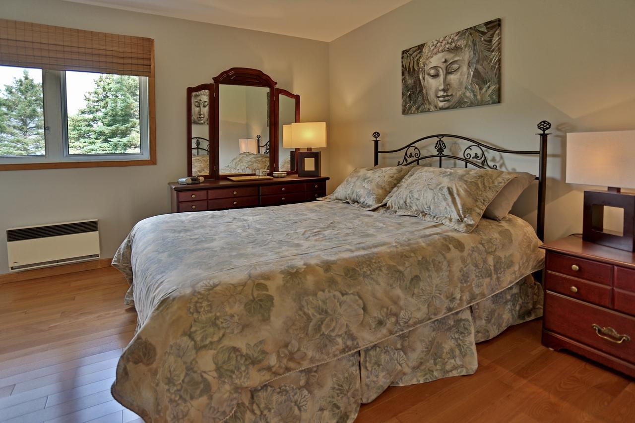 مبيت وإفطار Saint-Hermenegilde Ranch St-Hubert المظهر الخارجي الصورة