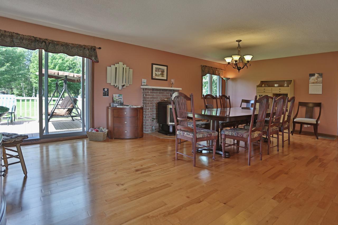 مبيت وإفطار Saint-Hermenegilde Ranch St-Hubert المظهر الخارجي الصورة