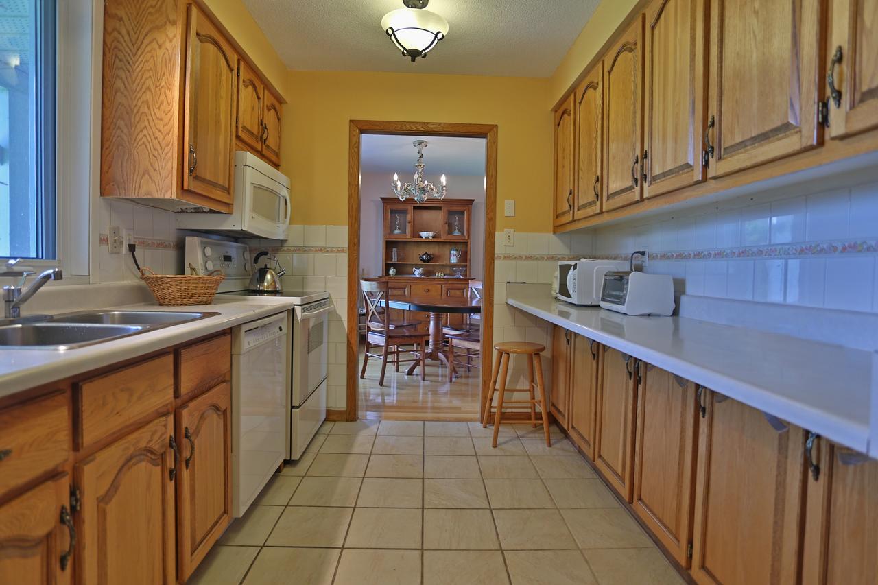مبيت وإفطار Saint-Hermenegilde Ranch St-Hubert المظهر الخارجي الصورة