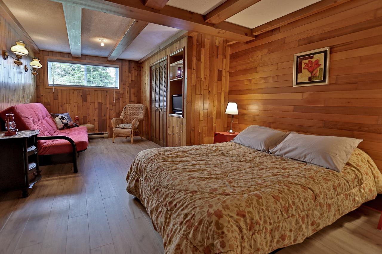 مبيت وإفطار Saint-Hermenegilde Ranch St-Hubert المظهر الخارجي الصورة